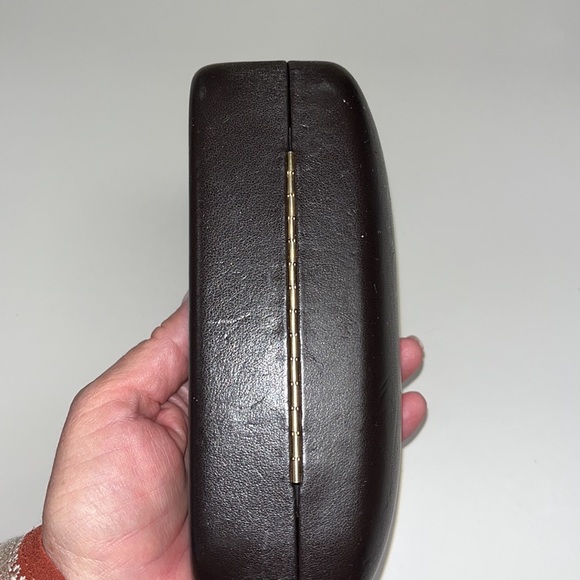 Michael Kors large hard brown case with cleaning cloth - Picture 6 of 8